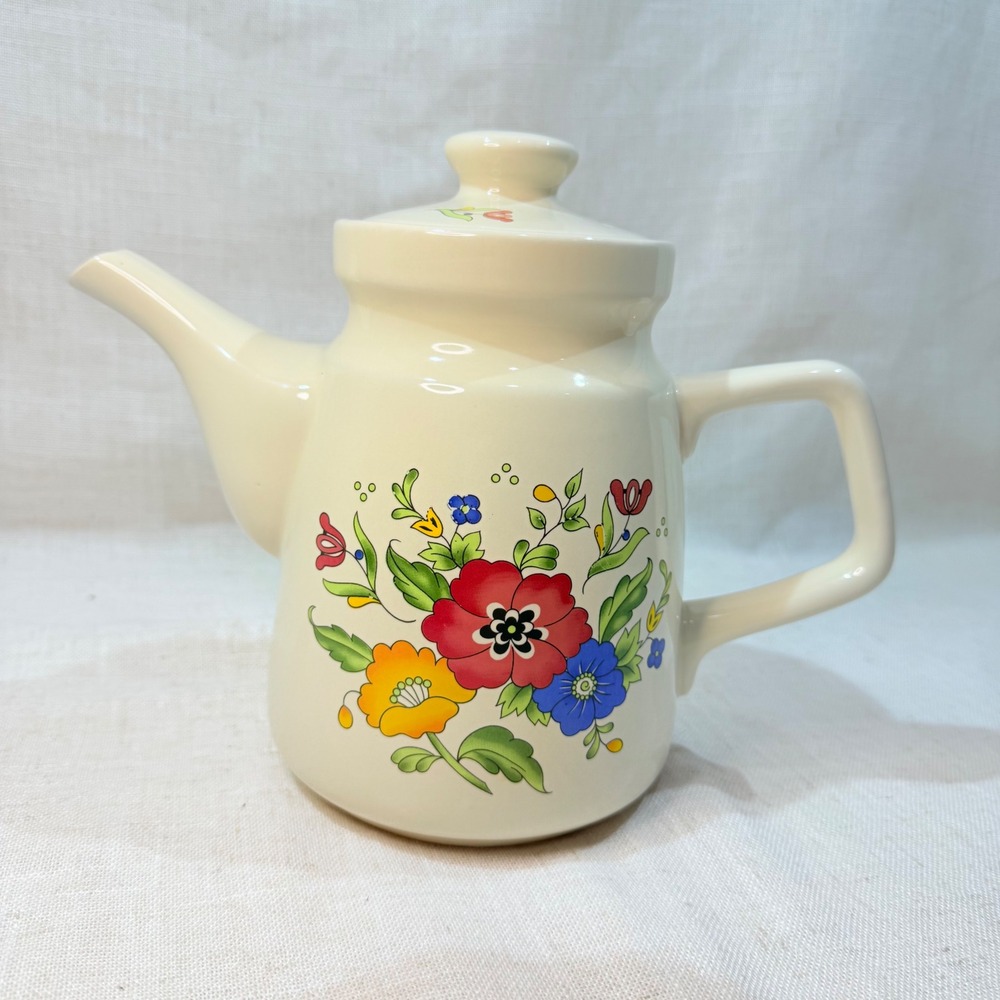 Vintage Floral Ceramic Teapot Cream with Red Blue Yellow Flower Bouquet - Picture 6 of 6